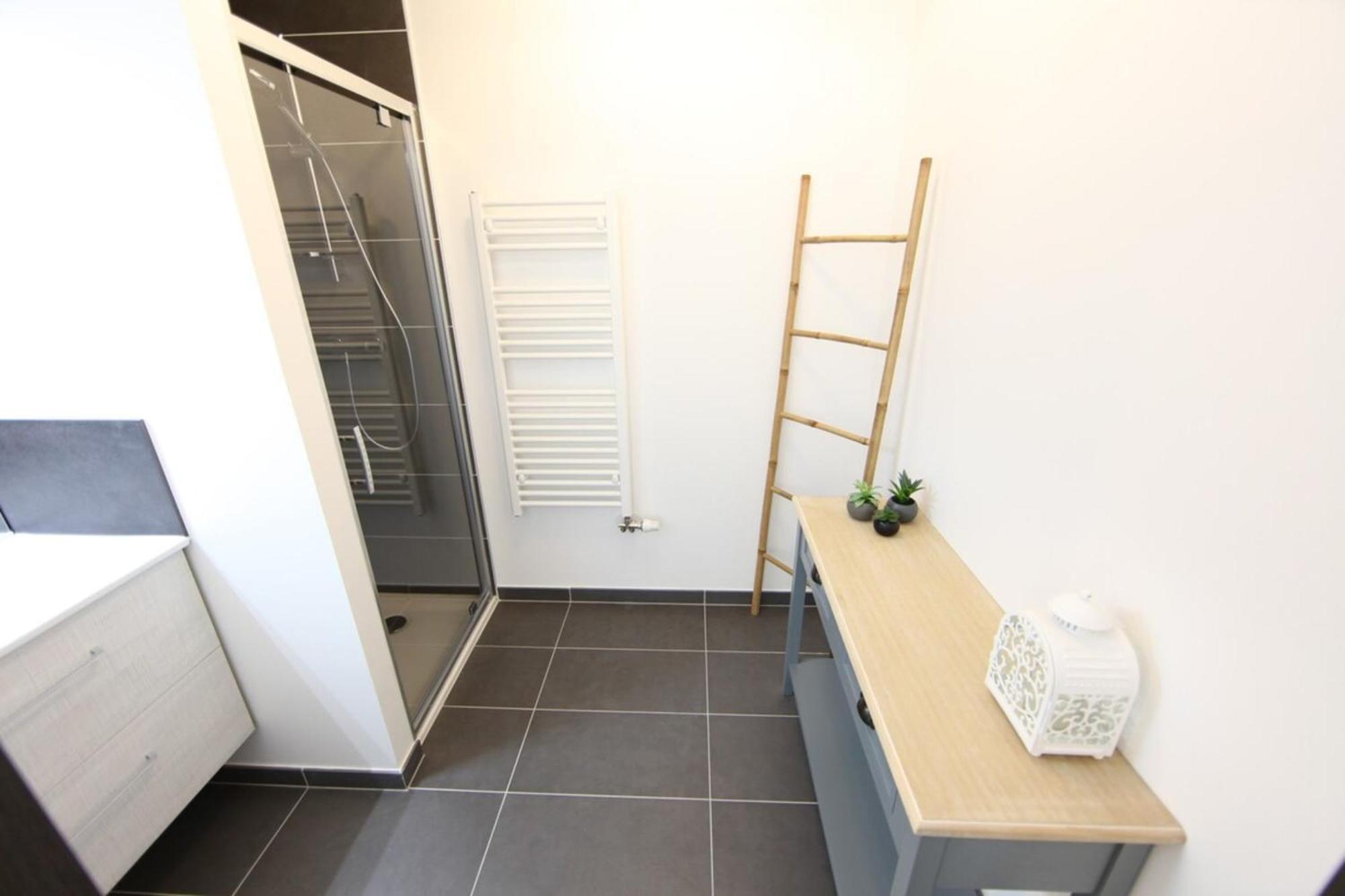 Le Tresum A Few Steps From The Lake Parking Annecy Exterior photo
